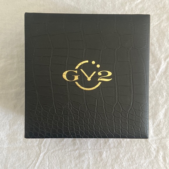 GV2 by Gevril Astor Chronograph Womens Diamond Swiss Quartz Gold Watch - Picture 15 of 15